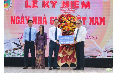 TRƯỜNG THPT LÊ HỒNG PHONG TỔ CHỨC LỄ KỈ NIỆM 43 NĂM NGÀY NHÀ GIÁO VIỆT NAM (20/11/1982 – 20/11/2025)